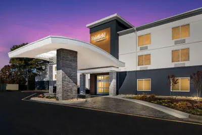 Photo 2 - Fairfield Inn and Suites By Marriott Chesapeake