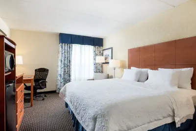 Photo 5 - Hampton Inn Morehead City