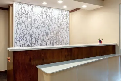Photo 5 - Fairfield Inn and Suites by Marriott Austin South