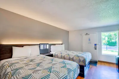 Photo 5 - Motel 6 Virginia Beach, VA