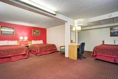 Photo 4 - Travelodge by Wyndham Red Wing
