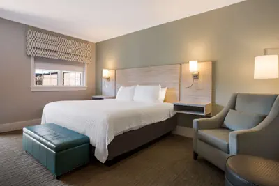 Photo 4 - Best Western Sea Island Inn