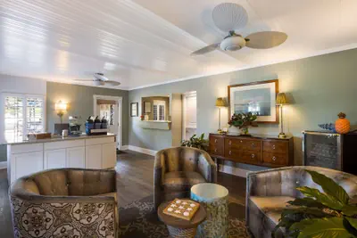 Photo 2 - Best Western Sea Island Inn
