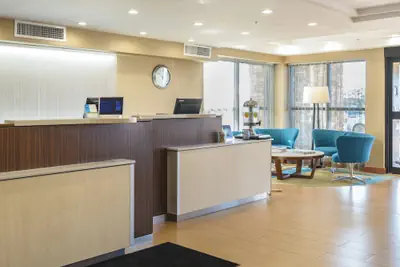Photo 4 - Fairfield Inn by Marriot Manchester-Boston Regional Airport