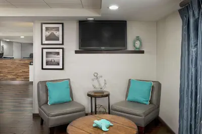 Photo 4 - Hampton Inn Hilton Head