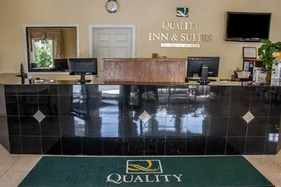 Photo 5 - Quality Inn & Suites Fife Seattle