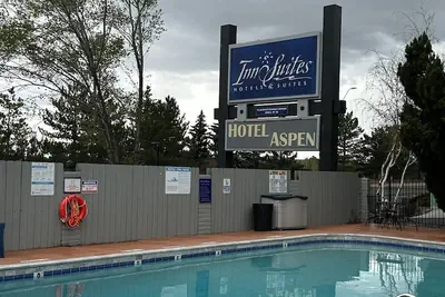 Photo 2 - Hotel Aspen InnSuites Flagstaff/Grand Canyon
