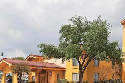 Photo 2 - Rodeway Inn