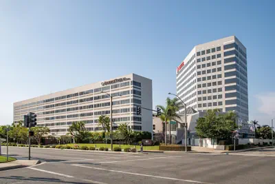 Photo 2 - DoubleTree by Hilton LAX - El Segundo