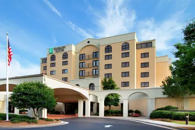 Photo 2 - Embassy Suites by Hilton Greensboro Airport