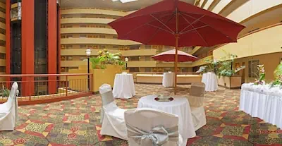 Photo 3 - Embassy Suites by Hilton Baltimore at BWI Airport