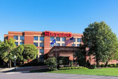 Photo 2 - Sheraton Minneapolis West Hotel