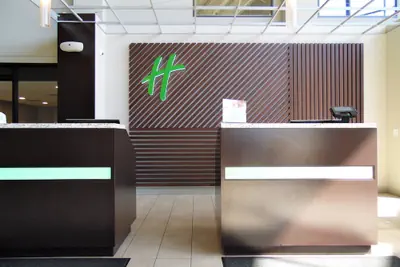 Photo 3 - Holiday Inn Bloomington - Normal by IHG