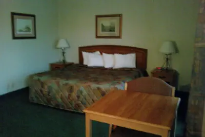 Photo 3 - Will Rogers Inn