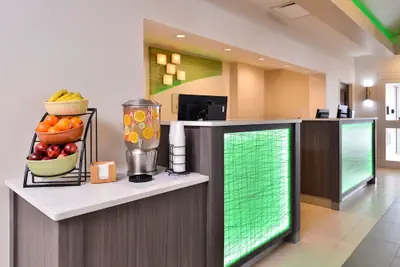 Photo 3 - Holiday Inn Hotel & Suites Rochester - Marketplace by IHG