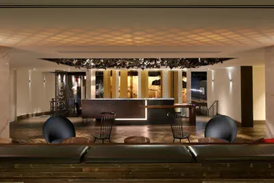 Photo 4 - Revere Hotel Boston Common