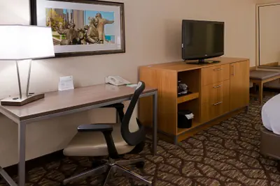 Photo 5 - Holiday Inn Hotel & Suites Warren by IHG