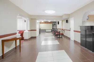 Photo 3 - Ramada Hotel & Conference Center by Wyndham Edgewood
