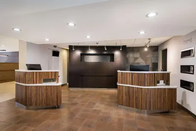 Photo 4 - Sonesta Select San Jose Airport
