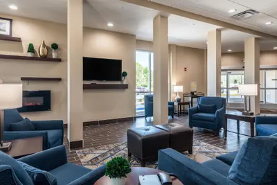 Photo 3 - Comfort Inn Edwardsville - St. Louis