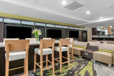 Photo 5 - Holiday Inn Melbourne-Viera Conference Ctr by IHG