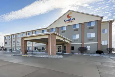 Photo 2 - Comfort Suites Normal University area