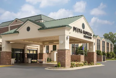 Photo 2 - Delta Hotels by Marriott Kalamazoo Conference Center