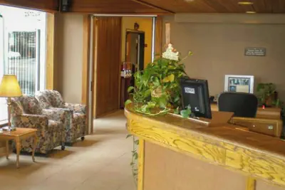 Photo 4 - La Grande Inn