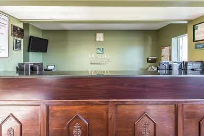 Photo 4 - Quality Inn & Suites Macon North