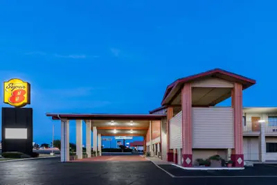 Photo 2 - Super 8 by Wyndham Waco/Mall area TX