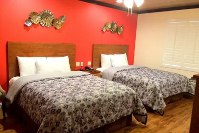 Photo 3 - FairBridge Inn & Suites Merced/Gateway to Yosemite