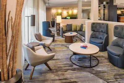 Photo 2 - Courtyard by Marriott Seattle Southcenter