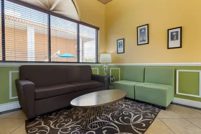 Photo 5 - Quality Inn & Suites Mt Dora North