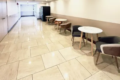 Photo 5 - Ramada by Wyndham Grand Junction