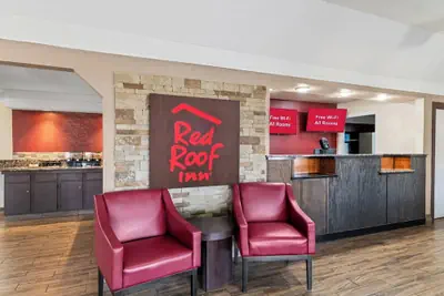 Photo 3 - Red Roof Inn Ardmore