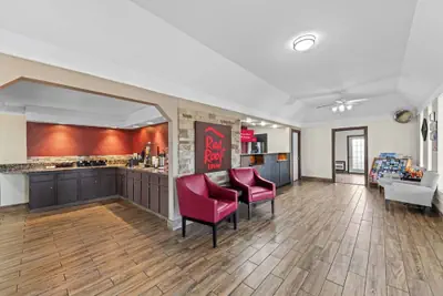 Photo 4 - Red Roof Inn Ardmore