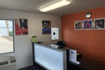 Photo 3 - Motel 6 Brunswick, GA