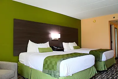 Photo 4 - Baymont by Wyndham Springfield