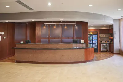 Photo 2 - Courtyard By Marriott Shelton