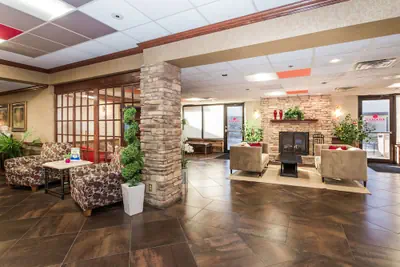Photo 3 - Ramada Hotel & Conference Center by Wyndham Plymouth