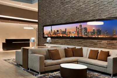 Photo 5 - Embassy Suites by Hilton Chicago Lombard Oak Brook