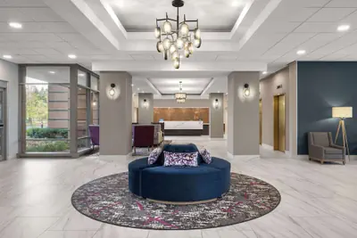 Photo 5 - Hampton Inn & Suites Downers Grove Chicago