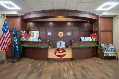 Photo 2 - Clarion Hotel Detroit Metro Airport