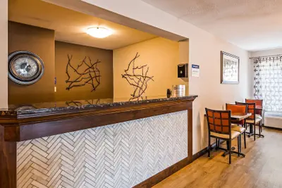 Photo 3 - Best Western Galena Inn & Suites