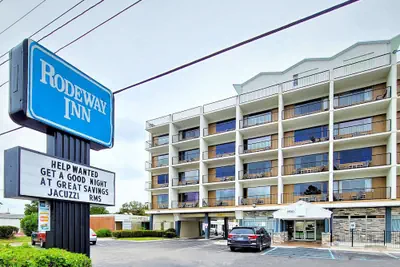 Photo 2 - Motel 6 Norfolk, VA – East Little Creek