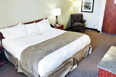 Photo 5 - Radisson Hotel Bismarck