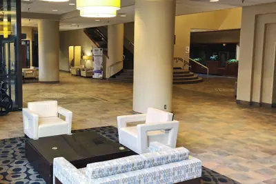 Photo 3 - Radisson Hotel Bismarck