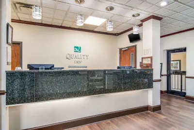 Photo 4 - Quality Inn Suwanee I-85