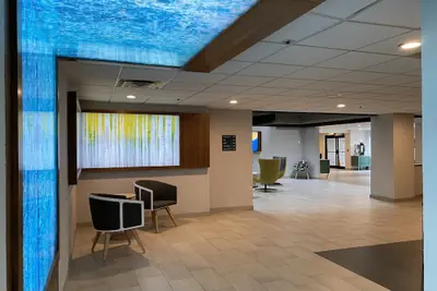 Photo 5 - Holiday Inn Portland- I-5 S (Wilsonville) by IHG