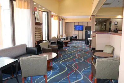 Photo 3 - Baymont by Wyndham Columbia Northwest